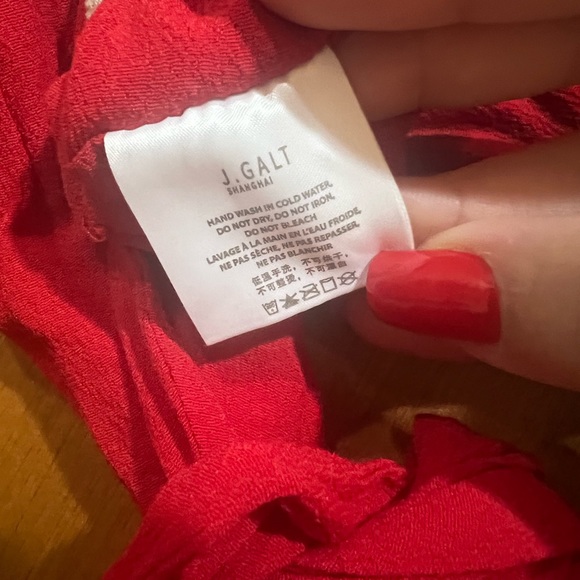 Red cropped top - Picture 8 of 8